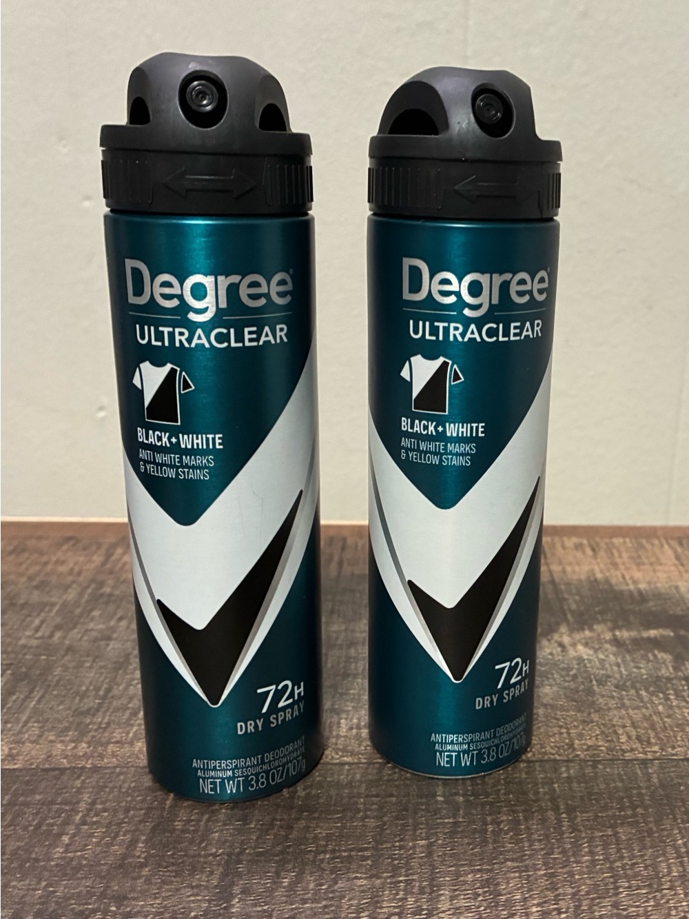 Degree Men UltraClear Black + White Antiperspirant Dry Spray 3.8 oz 2-Pack